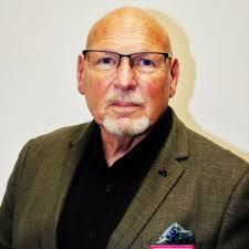 Big Shout-Out to Peter Thurin for reaching out and encouraging me to have a  discussion with Terry Burgan from AussieSpeakersUSA about the possibility  of sharing our Aussie Safety Culture strategies…