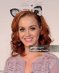 111 Katy Perry Sears Toronto Eaton Centre Photos & High Res Pictures