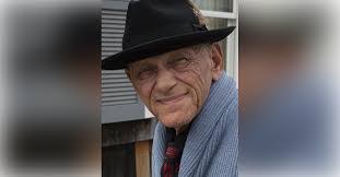 Richard Rivard's Instagram, Twitter & Facebook