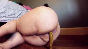 ScatShit: BBW Takes a Wet Shit on the Floor - ThisVid.com