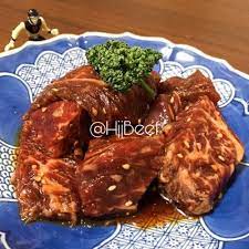 Daging sangat empuk, sudah ada rasanya, tidak perlu diberi bumbu lagi sudah enak. Jual Karubi Wagyu Bumbu Yakiniku Jakarta Pusat Hjj Wagyu Beef Tokopedia