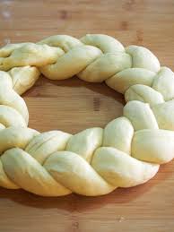 Brioche Braid Recipe With Photo Tutorial Recipe Brioche King Cake Recipe Brioche Recipe Bread Recipes Homemade