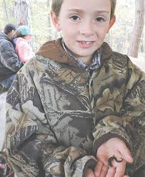 Salamanders, critters delight Lynch students at Skinner Lake visit