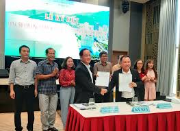 Đây là tín hiệu đáng mừng, chứng tỏ thành phố đã truy vết, khoanh vùng kịp thời, ông bỉnh nói. Binh Ä'á»‹nh Xay Dá»±ng Sáº£n Pháº©m Du Lá»‹ch Má»›i Ä'á»ƒ Kich Cáº§u Du Lá»‹ch Bao Dan Tá»™c Va Phat Triá»ƒn