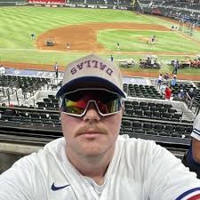 Jake Liles (@LilesJake)