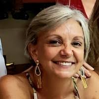 50+ perfis com “Maria Mol”