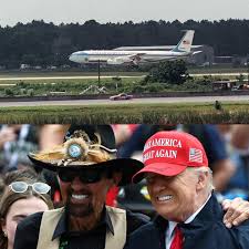 Ronald Reagan was the 1st President to attend the Daytona 500. I love him  landing in Air Force One while Richard Petty was