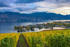 See tripadvisor's 86,079 traveller reviews and photos of kelowna tourist attractions. Kelowna Secondary School In Kanada Travelworks