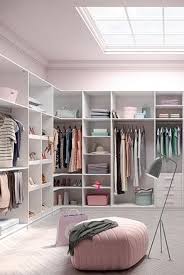 Die Inneneinteilung Bei Begehbaren Kleiderschranken Bild 2 Ankleide Zimmer Ankleidezimmer Ankleide