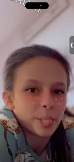 Katrina Etheridge's Instagram, Twitter & Facebook