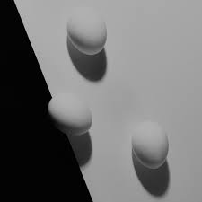 Justin Bridges On Instagram Studies 1 Illusory Photo Me Prop Tyna Hoang Reference Aenne Biermann Eggs Art Nature Morte Photographie Nature Morte