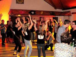 Jetzt daten eingeben, preise vergleichen und direkt online buchen! Mein Eventdj De Ihr Dj Service Fur Die Region Koblenz Und Den Westerwald