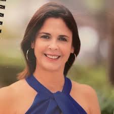 Iris Millie Robles (@iris_mrobles) • Instagram photos and videos