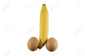 Une Banane Avec Deux Oeufs, Pénis, Pouvoir Du Sexe Et De Lhomme,  Alimentation Saine, Éducation Sexuelle, Isoler Fond Blanc Pur Banque  DImages et Photos Libres De Droits. Image 81422980