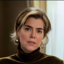 Genesis Serrano (@angieless)