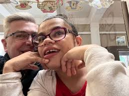 Georgia Cope's Instagram, Twitter & Facebook