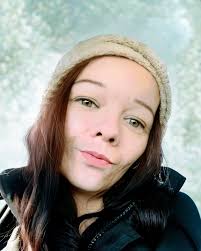 Gertrude Bernard (née Boucher) 1920-2020 À Beauharnois le 8 janvier 2020 à  l'âge de 99 ans et 3 mois, est décédée Mme Gertrude Boucher épouse de feu  Louida Bernard. Elle laisse dans