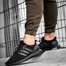 Pin On Schwarze Sneaker Schwarze Sneaker Kombinieren