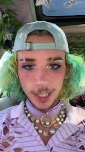 Keyona White's Instagram, Twitter & Facebook