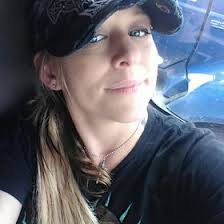 Amber Lawless (blugirl2579)