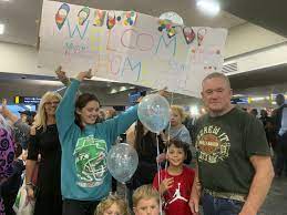 Hope for a travel bubble between new zealand and some states of australia before the end of the year, was raised by new zealand's prime minister jacinda ardern on monday (september 28). Australia New Zealand Travel Bubble Opens With Joy Tears