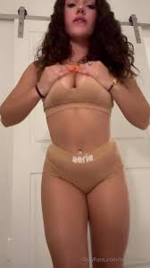 Hoesluvkinz Showing her Bouncy Tits and Soft Booty Cheeks on Cam Onlyfans  Video | Thothub.