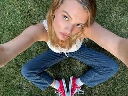 Cayley King (@caylaylay) • Instagram photos and videos