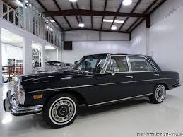 This Looks Just Like The 1970 Mercedes Benz 220d I Use To Own I Called Her Ms B She Took Me Every Where Rolls Royce Rolls Royce Silver Spur Classic Cars