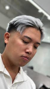 Il colore è un modo per raccontare chi sei., E noi vogliamo che tu possa  esprimerti al massimo, sempre., Ecco perché, se stai pensando di colorare i  tuoi capelli,, non affidarti al primo che capita., ...