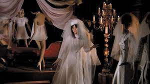 10 Essential Mario Bava Films Every Horror Fan Should See Fashion Film Film Aesthetic Horror Fans