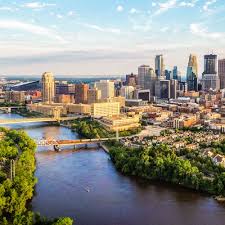 7 Unexpectedly Great Midwestern Cities For A Weekend Visit American Cities Midwest City Best Weekend Trips