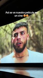 Asi creo que fue como pasó cuando dios repartió las patas 😂 Segunda c...