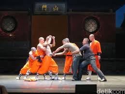 Kungfu atau gongfu (功夫, pinyin: Ciaaat Belajar Kungfu Bareng Pendekar Shaolin Di Atas Panggung