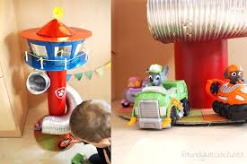 Diy Paw Patrol Zentrale Noel2019decopourenfant With Images Paw Patrol Paw Patrol Tower Diy For Kids
