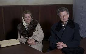 Amantii elenei ceausescu video clip. Trei Zile PanÄƒ La CrÄƒciun Un Nou Film De Radu Gabrea Blog De Cinema