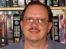 DER JUNGE AUF DEM DACHBODEN (German Edition) eBook : Prior, Derek, Dietz,  Frank: Amazon.ca: Kindle Store