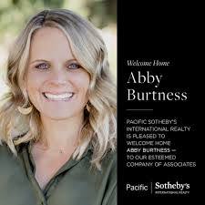 Tracy Bowie's Instagram, Twitter & Facebook