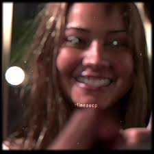 Sarah Cameron Bird Scene