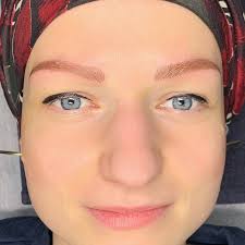 It's very likely that if you have only partial hair loss, your hair will grow back fully within one to two years. Microblading Der Augenbrauen Bei Alopecia Ich Sehe Was Du Nicht Siehst