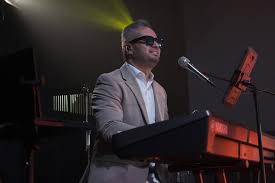 𝔾𝕚𝕝𝕓𝕖𝕣𝕥𝕠 𝔽𝕖𝕣𝕣𝕖𝕣🎹