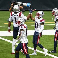 The postseason field has expanded by one team each in the afc and. 2020 Nfl Playoffs Week 12 Rooting Guide For The Seattle Seahawks Field Gulls
