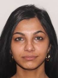 Mindy Frank's Instagram, Twitter & Facebook