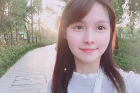 Stella Ho 何彥芷- Stella Ho 何彥芷添加了1 张新照片。