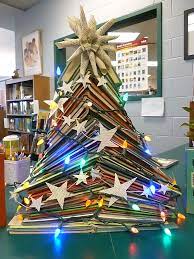 Dtpshop christmast ornament merry christmas library tree cute book lover librarian decorative hanging ornaments circle. Library Christmas Tree Discarded Books Card Garland Book Page Star The Kids Love It Library Book Displays Library Decor School Library Displays