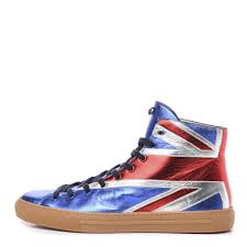 Treaded rubber outsole in red. Gucci Metallic Calfskin Union Jack Mens High Top Sneakers 10 Red Silver Blue 583753 Fashionphile
