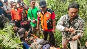 Harga tiket masuk sebesar rp.15.000, air terjun juga ada Kecelakaan Kerja Di Pdam Lawu Tirta Magetan Kabar Oposisi