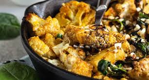 Il cavolfiore in padella è un contorno semplice da preparare, reso ancora più gustoso dall'aggiunta di parmigiano in superficie! Il Segreto Per Cavolfiori Perfetti E Davvero Buoni In Padella Con Sole 85 Calorie