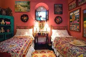 I'm painting my walls like this as we speak.love!!!! Amantes Do Rosa Galeria De Fotos Mexican Home Decor Mexican Bedroom Spanish Style Homes