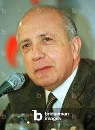 Image of BROWNS' OWNER AL LERNER MEETS SPORTS WRITERS, 1998-10-23 (photo)