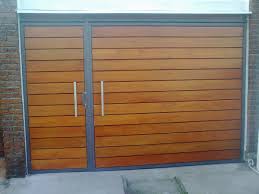 Portones Basculantes Corredizos Batientes 30 000 00 Front Gate Design Wooden Gate Designs Door Gate Design
